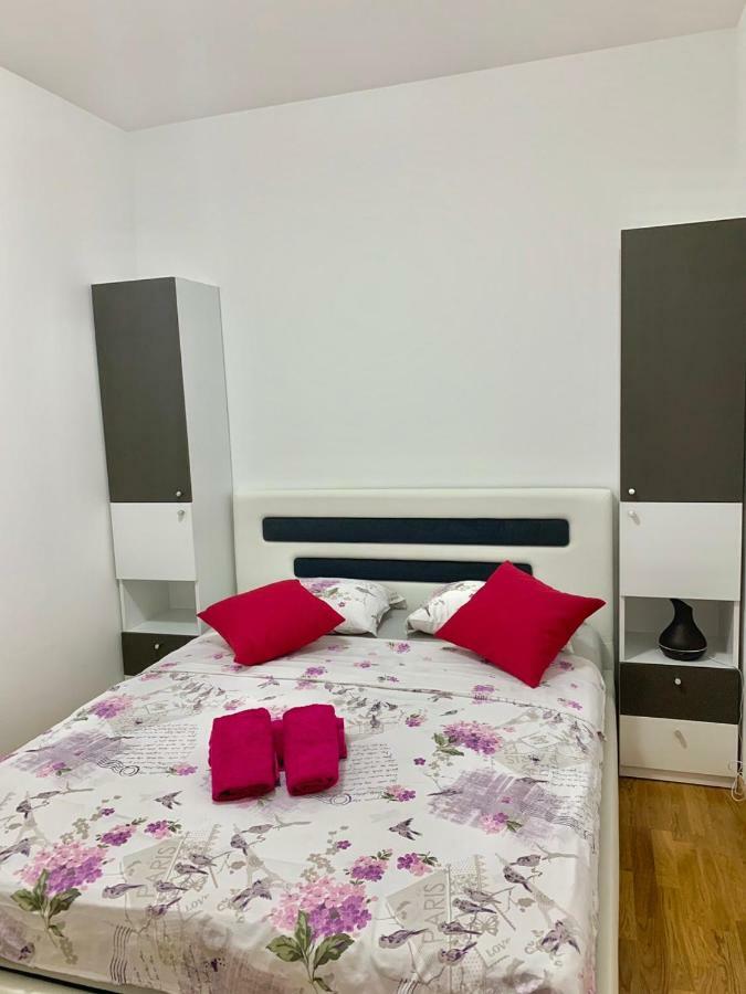 Absolute Apartman Kotor Eksteriør billede